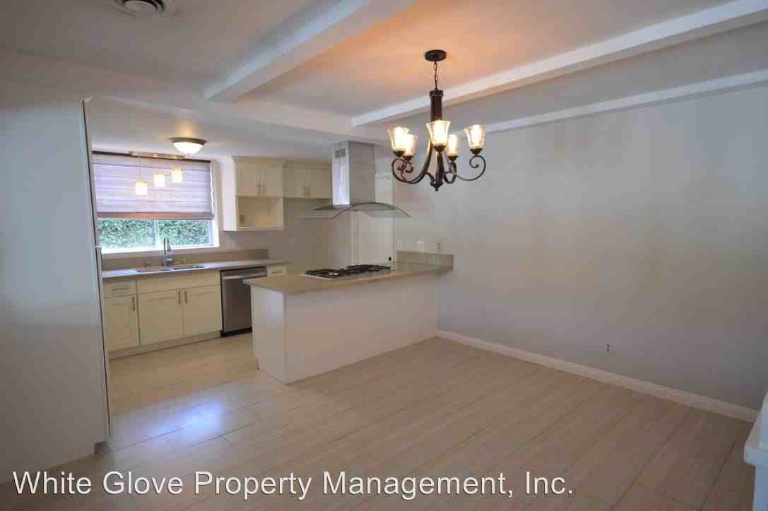 12102 Elmrock Ave - Photo 3 of 11