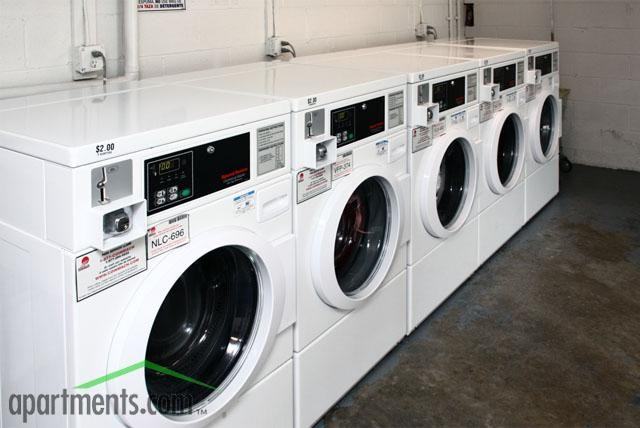 Chestnut Mansion Apartments 166 W Chestnut St, Kingston, NY 12401