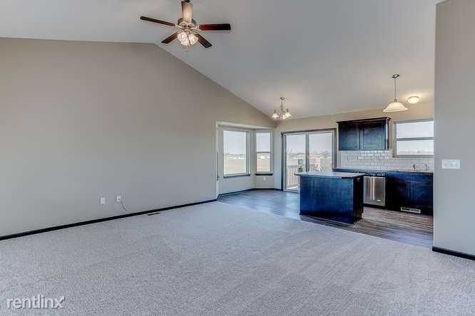 2014 E Village Estates Ct - Photo 2 of 4