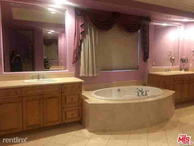 3308 Via Verde Ct - Photo 3 of 10