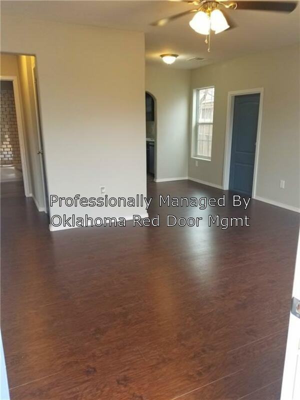 2000 Nw 36th St. - Photo 2 of 9