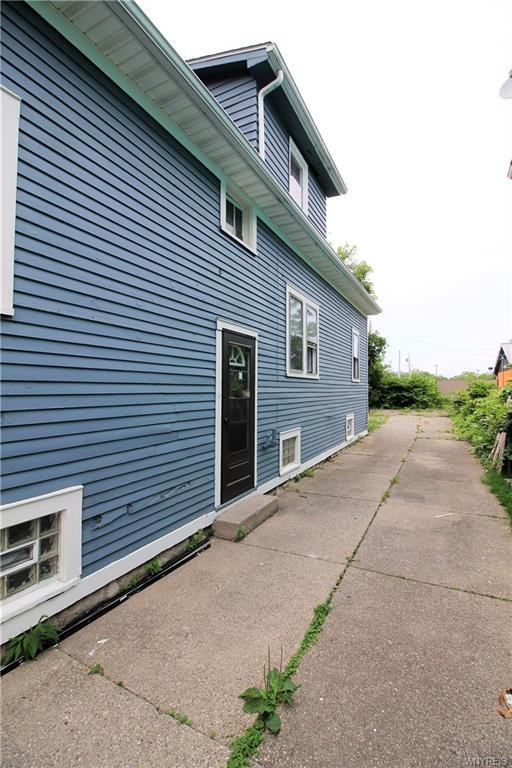 948 Glenwood Ave - Photo 2 of 9