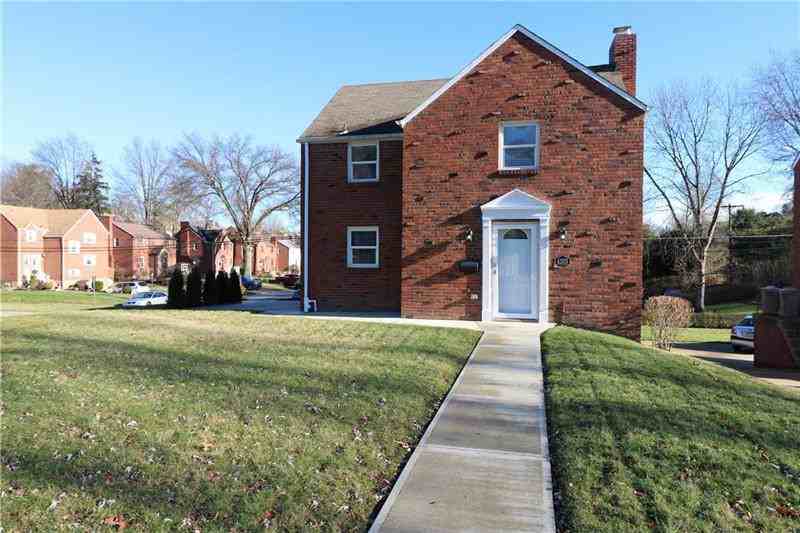4203 McKee Dr - Photo 3 of 24