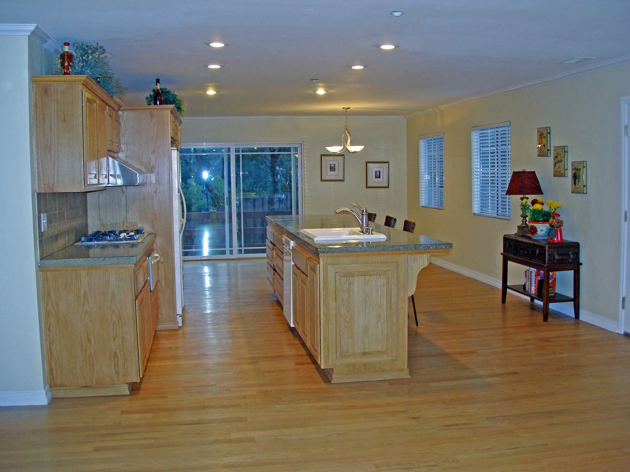 3194 Fair Oaks Drive - Photo 3 of 10