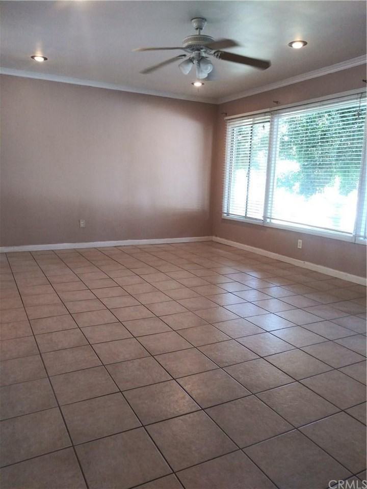 6120 Danby Ave - Photo 2 of 20