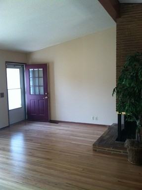 13719 NE Sacramento St - Photo 3 of 11