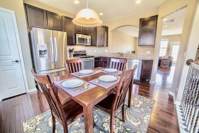 3275 Coral Ln - Photo 3 of 19