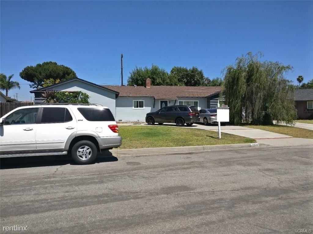 1424 S Pricedale Ave - Photo 3 of 4