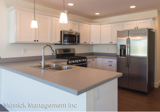 1640 New Holland Drive - Photo 2 of 6