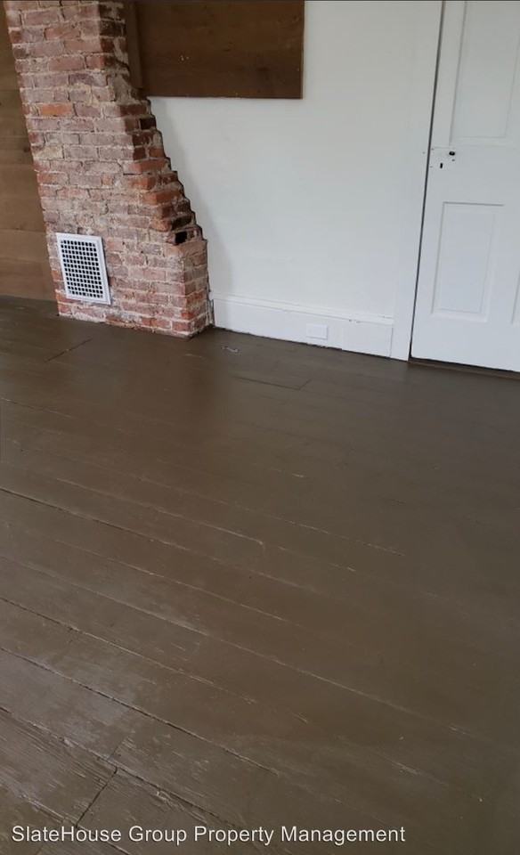 15-15 1/2 W Orange St - Photo 3 of 5