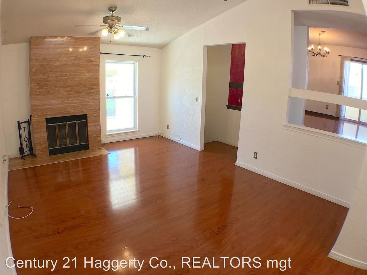 4842 Excalibur Dr - Photo 3 of 26