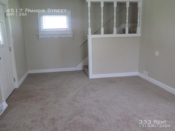 4517 Francis St - Photo 3 of 17