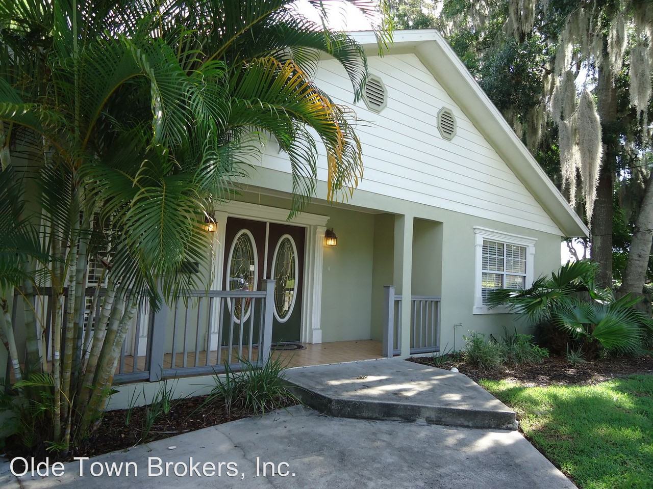 1015 Lake Highland Dr - Photo 3 of 13