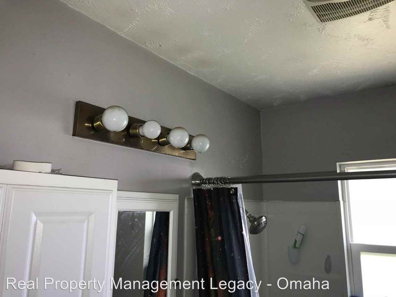 7524 Lillian Ave - Photo 3 of 11