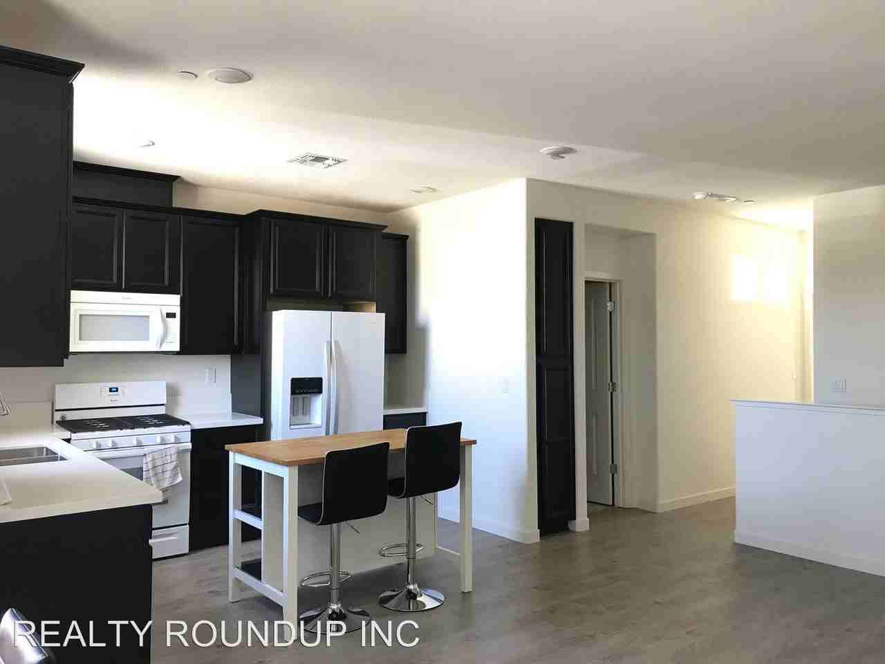 3994 E Commerce Way - Photo 3 of 11