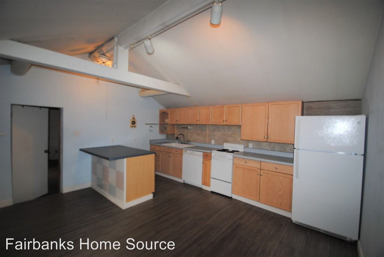 121 Forty Mile Avenue - Photo 3 of 12