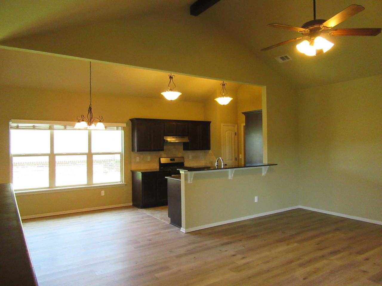 1111 South Catalina Drive - Photo 3 of 32