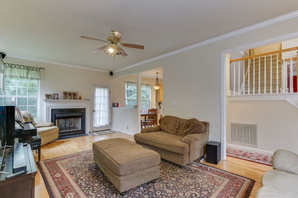 3013 Mossy Creek Dr - Photo 3 of 27