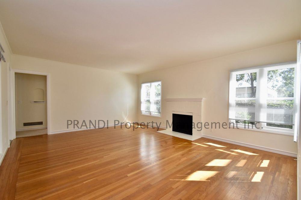 15 Magnolia Ave - Photo 3 of 13