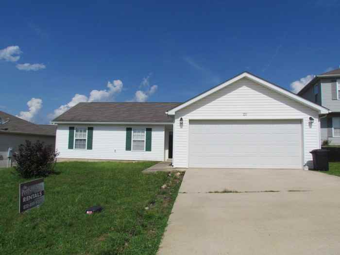 121 Hickory Valley Road - Photo 2 of 37