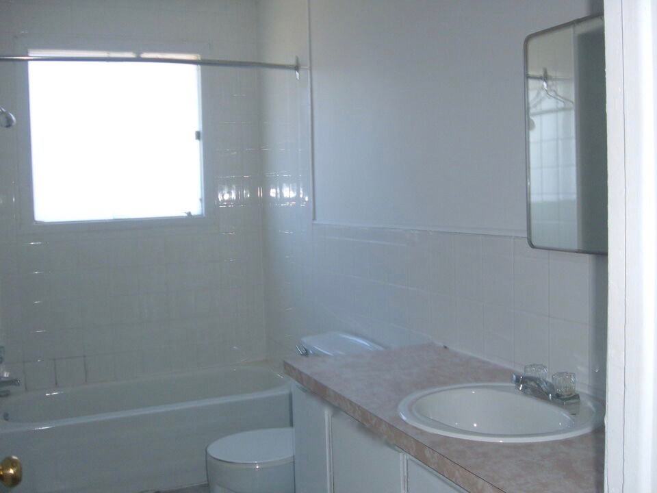 1668 Rue de Courville - Photo 2 of 5