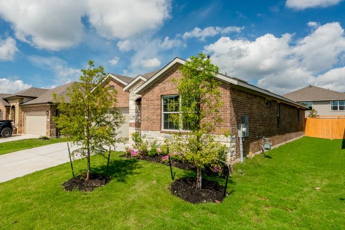 9208 Margaret Jewel Lane - Photo 2 of 31