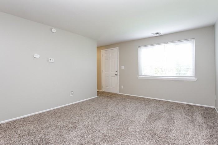 9443 Conried Dr - Photo 2 of 8