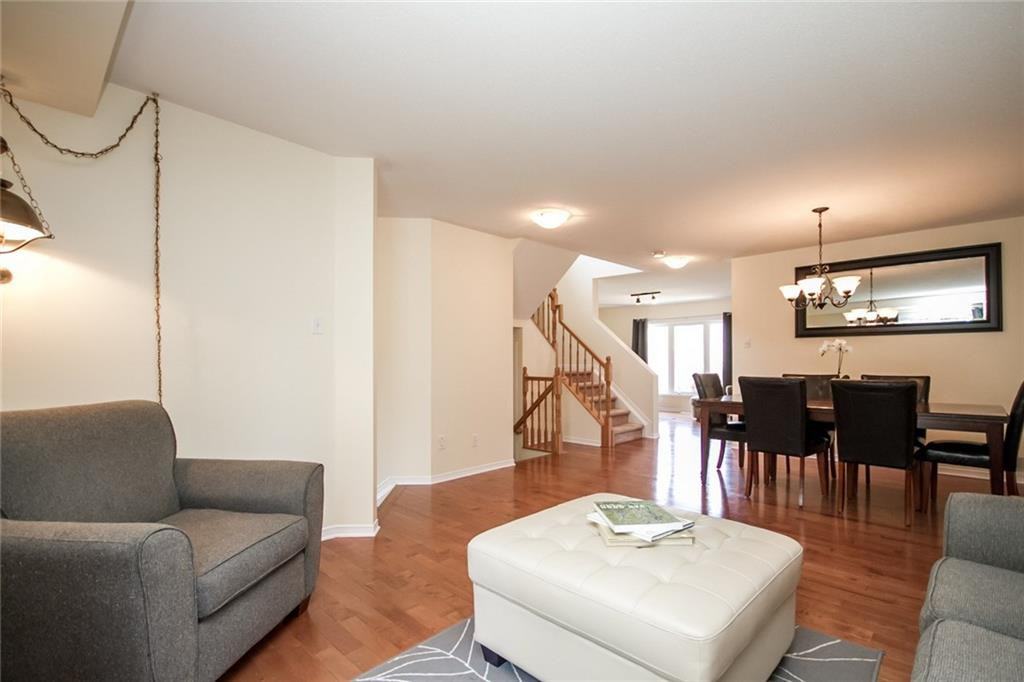 1009 Goward Drive - Photo 3 of 18