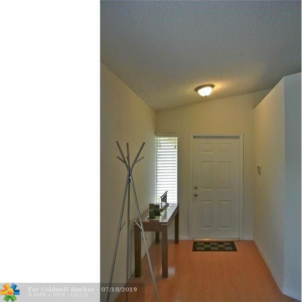 4290 Mahogany Ridge Dr - Photo 2 of 14