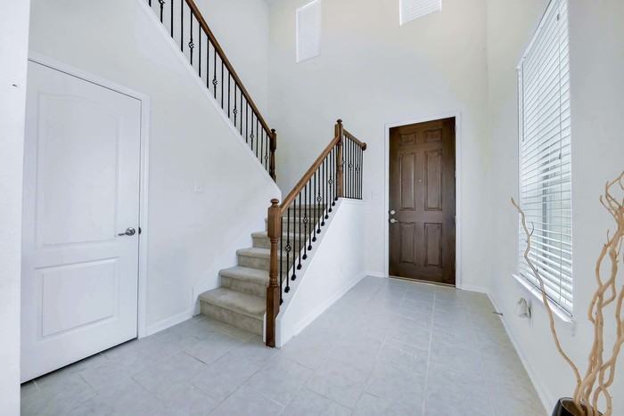 22423 Auburn Valley Ln - Photo 2 of 30