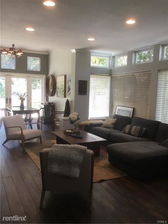 8 Anacapri - Photo 3 of 10