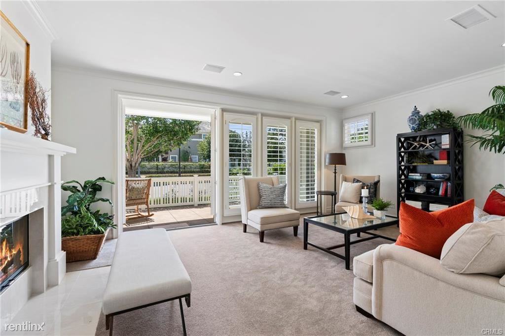 4 Edgewood Dr - Photo 2 of 14