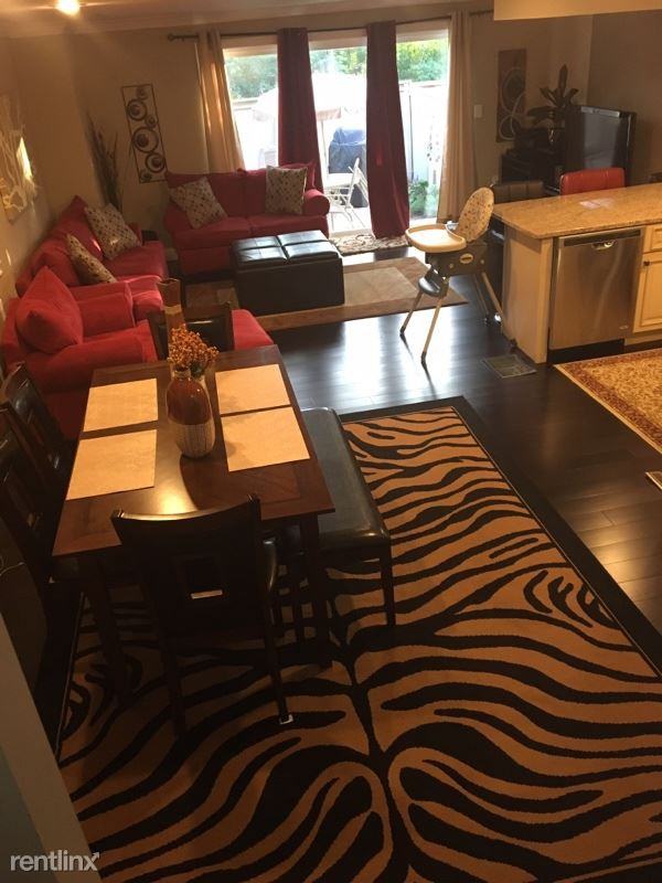 195 Spring St - Photo 3 of 9