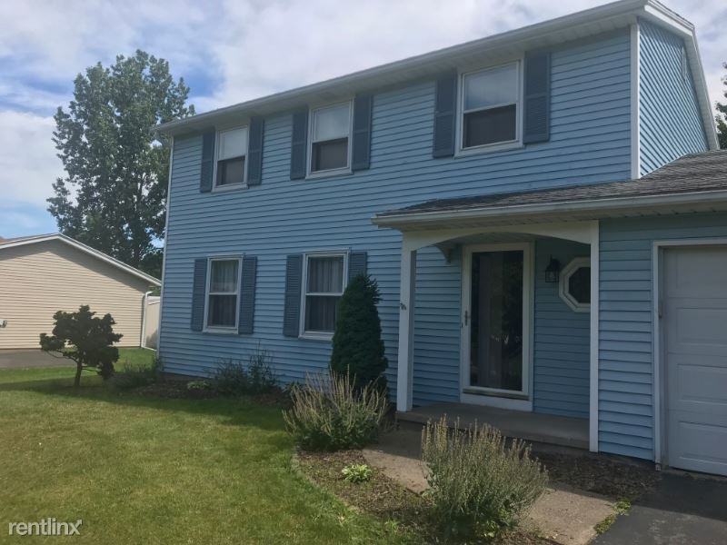 1349 Robin Hood Ln - Photo 2 of 12