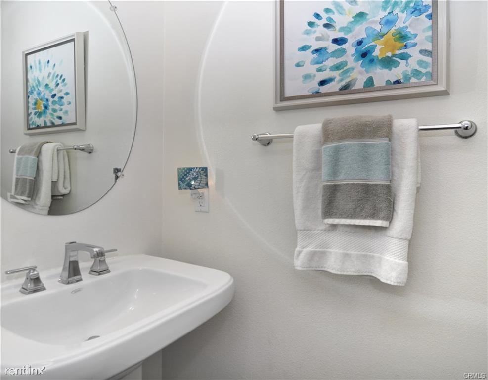 5069 Burgundy Ln - Photo 3 of 5