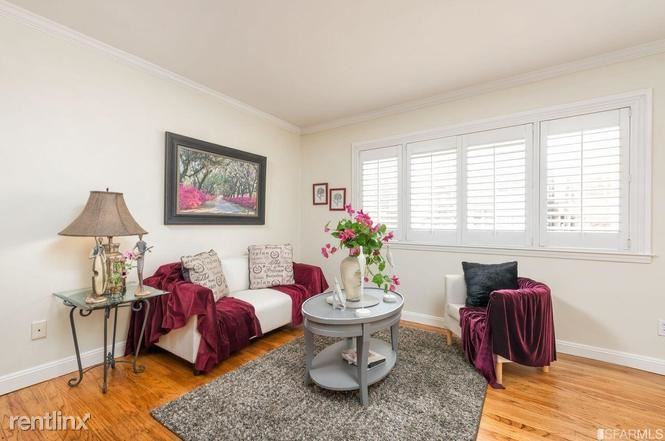 970 Oak St - Photo 6 of 12