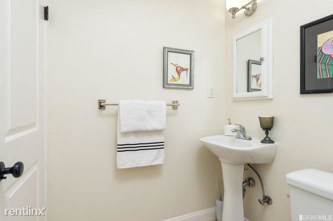 970 Oak St - Photo 7 of 12