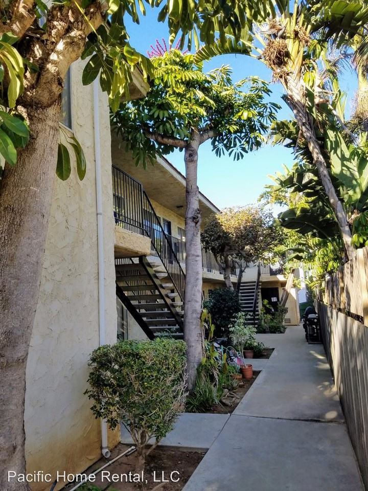 4876 Del Mar Ave. - Photo 3 of 10