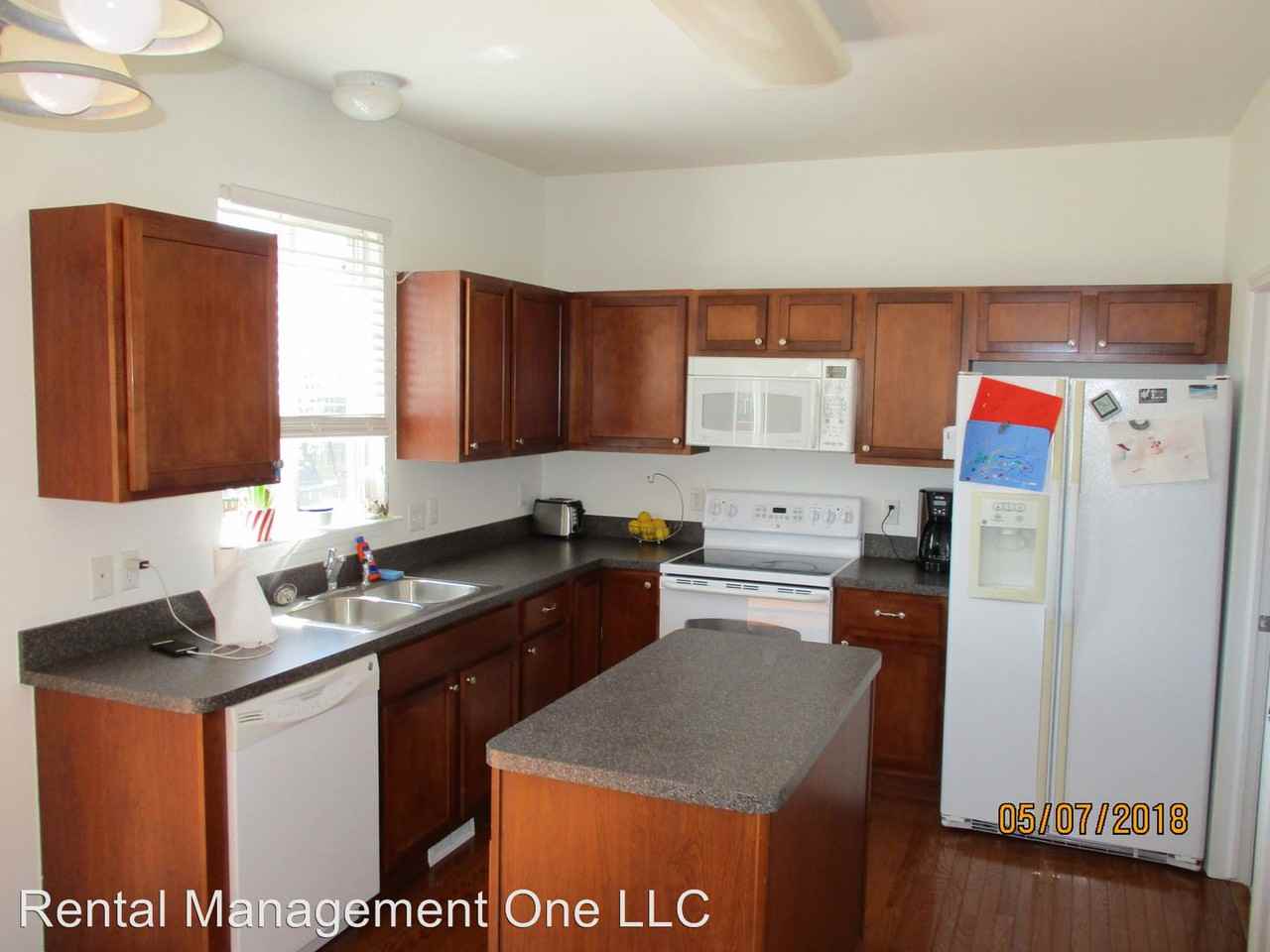 7230 Warwick Dr. - Photo 3 of 10
