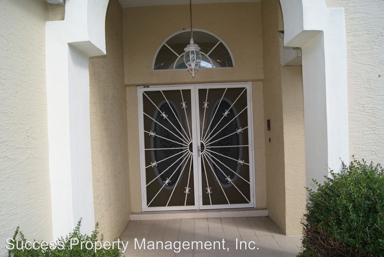 1320 Overland Dr - Photo 2 of 21