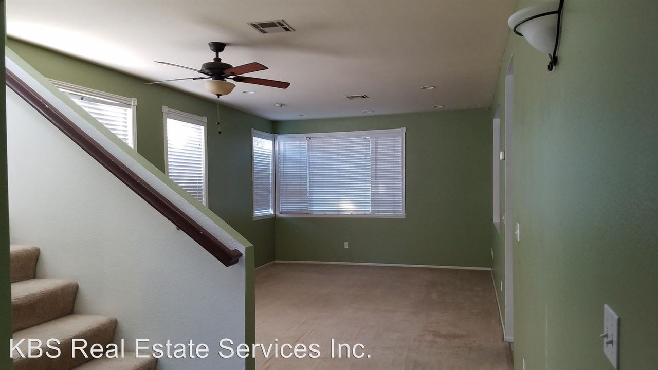 7417 Shadow Wells St - Photo 3 of 11