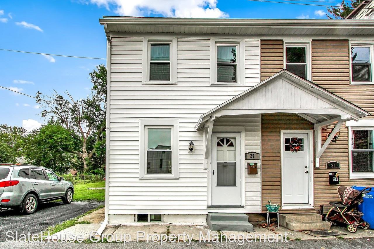 25 Girard Ave - Photo 2 of 29