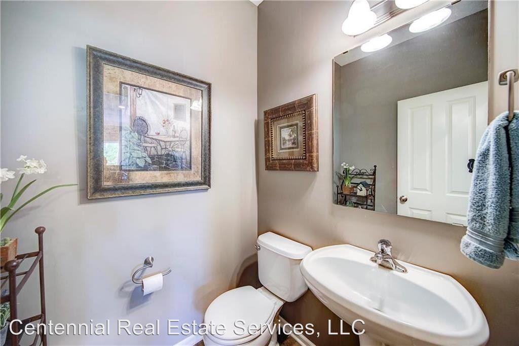 16165 Linden St - Photo 3 of 9