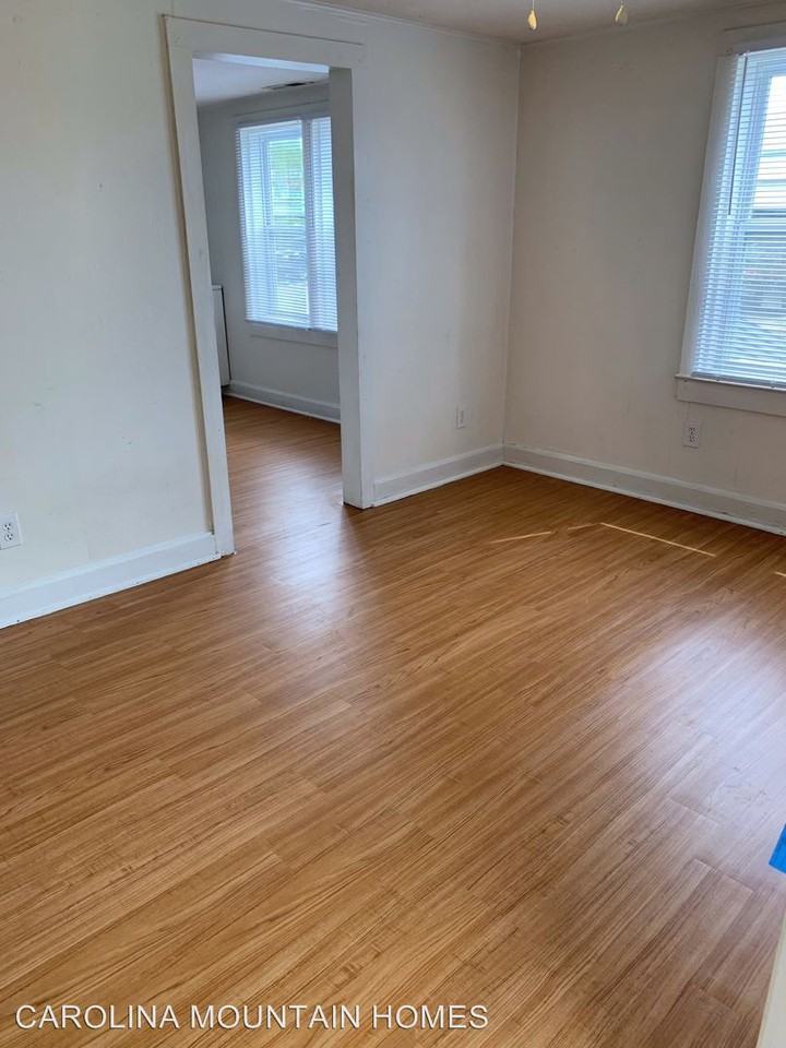 50 Hickory St - Photo 2 of 7