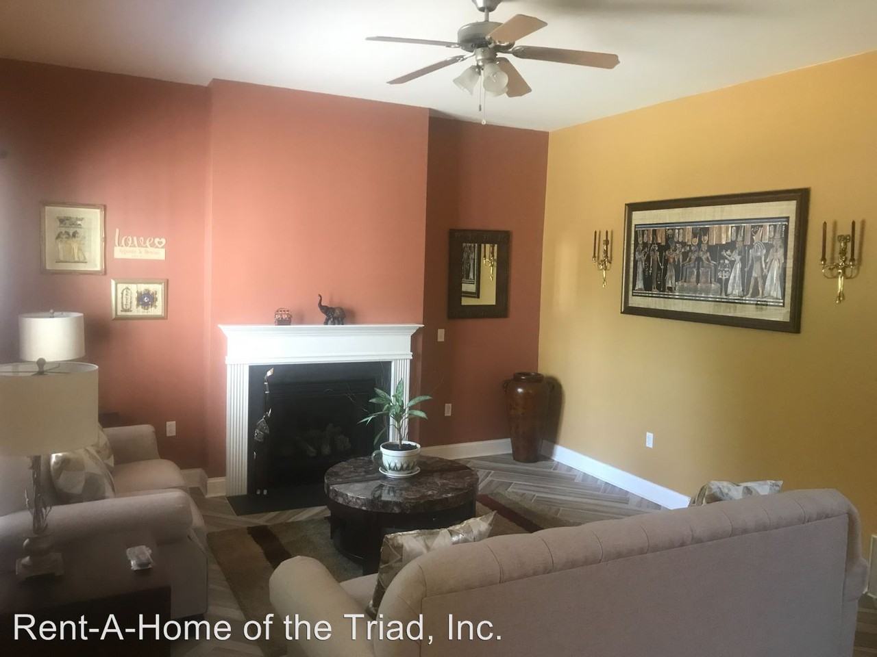 2628 Dandelion Dr - Photo 2 of 10