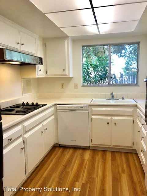 1023 Stimel Dr - Photo 3 of 17