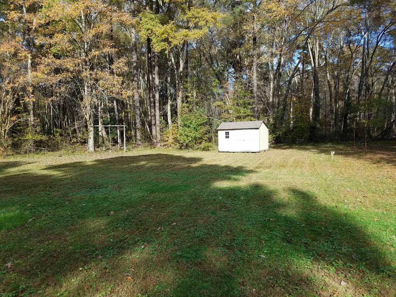 2480 Yarnell Rd - Photo 3 of 16