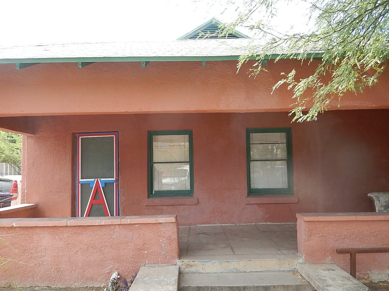 117 W 4th St - Photo 2 of 18