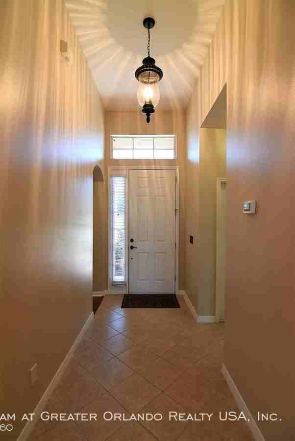 3404 Gerber Daisy Ln - Photo 2 of 39