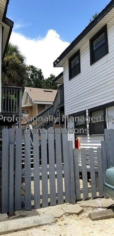 520 15th St N - Photo 3 of 16